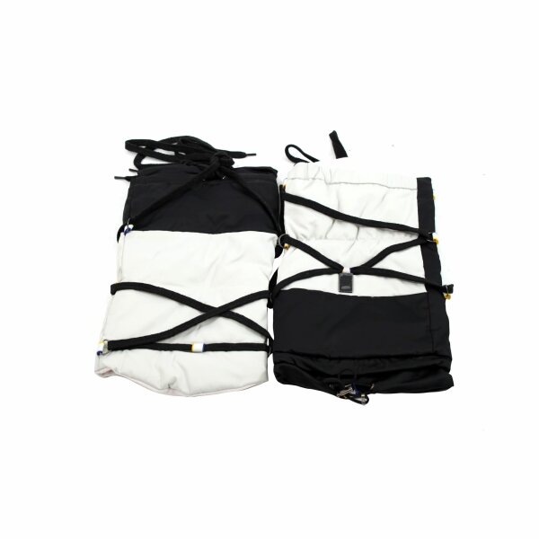 wawiHEROES GEOSPIRIT Daunen Winter Stulpen in Schwarz/Weiß mit schwarzen Bändeln