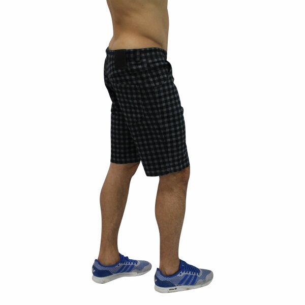 wawiHEROES ANERKJENDT Herrenshort MATE Karo in Grau/Schwarz